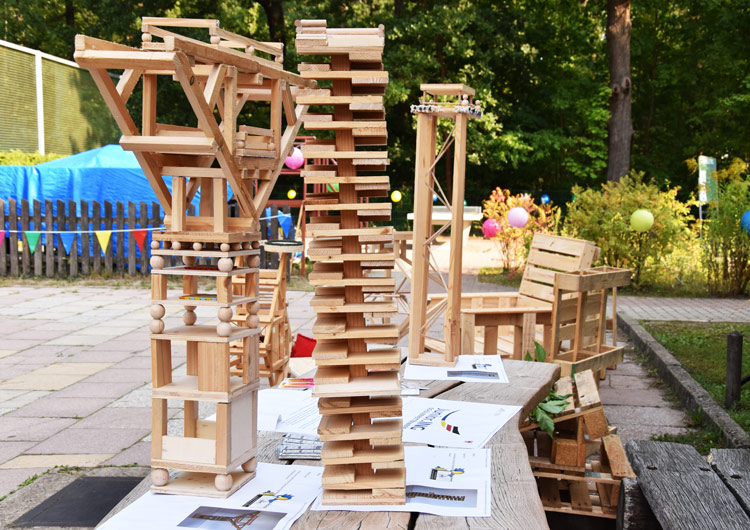 Aus den Werkstaetten der Montessori Oberschule